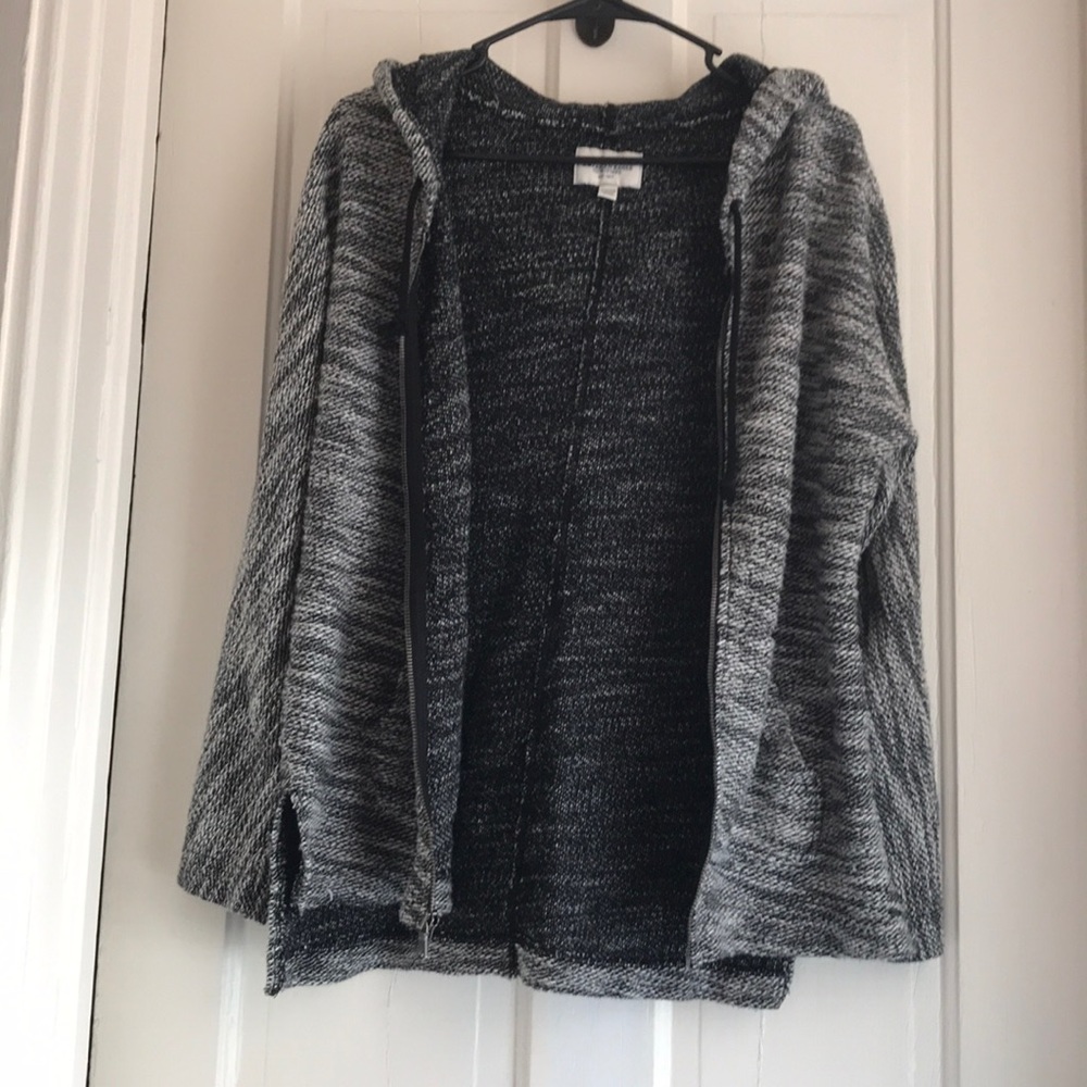 AE zip up hoodie